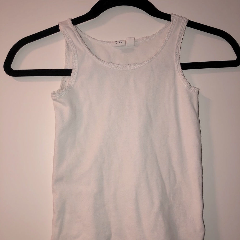 3/$20 GAP KIDS size small tank top